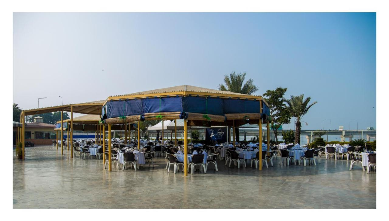 Hotel Akbars Kinara Sialkot Exteriör bild